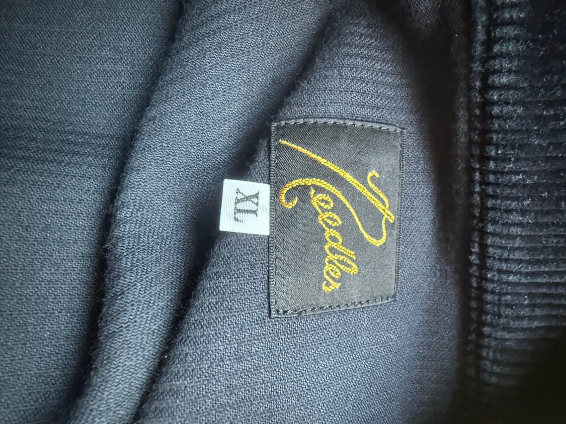 니들스 코듀로이 트랙자켓 (네이비) 상품이미지4