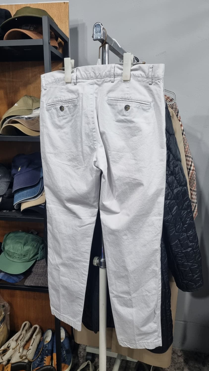 클럽모나코 코튼팬츠 한섬정품 표기31(허리단면42) 얼룩 하자xx 상품이미지3