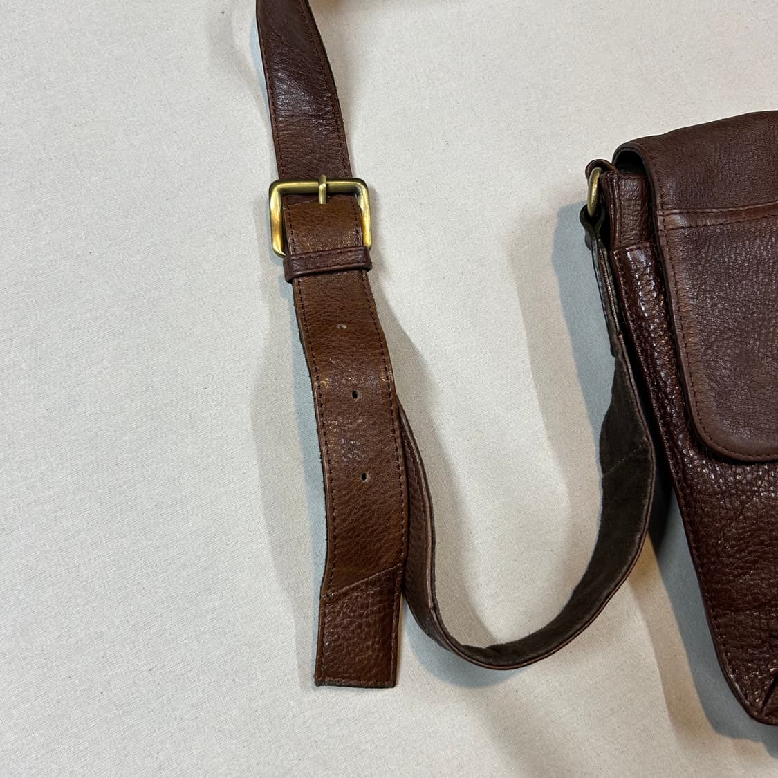 빈티지 레더 가죽 크로스백 브라운 상품이미지3