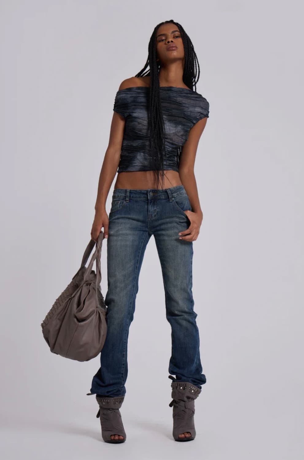 Cassia Cooper Bootcut Jeans in Mid Blue  상품이미지3