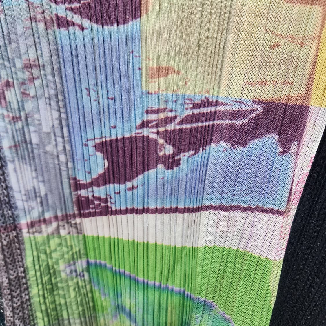 플리츠플리즈 그래픽 프린팅 민소매 3사이즈 상품이미지3