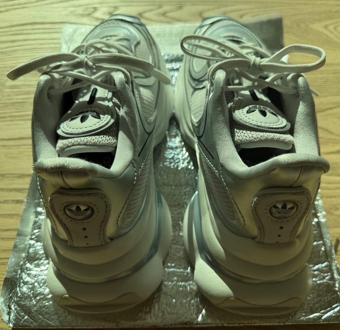(새상품) 아디다스 오즈베누즈 실버 W235 상품이미지3