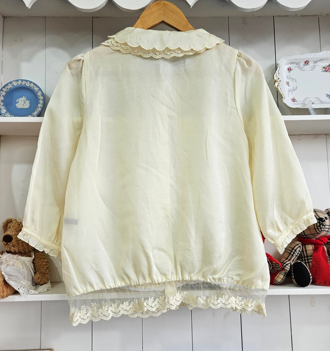 레이스 카라 리본 블라우스 상품이미지6