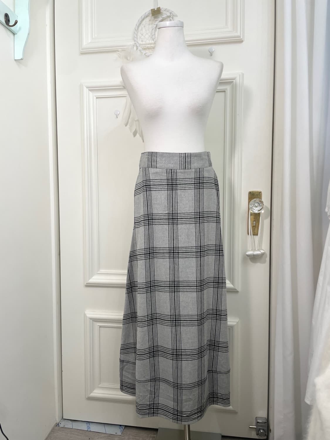 gray check glitter long flare skirt 상품이미지1