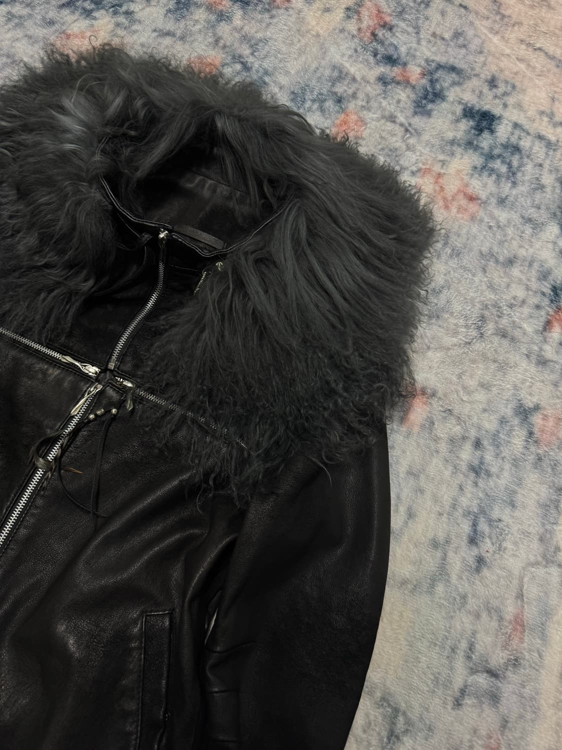 14th addiction cross zip grey fur leathe 상품이미지4
