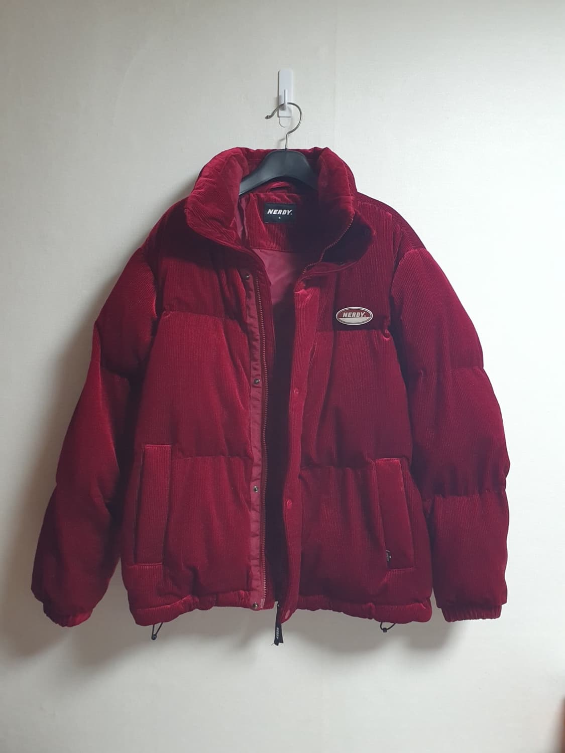 버건디 코듀로이 벨벳 다운 자켓 – 널디 / 숏기장 / S 상품이미지3