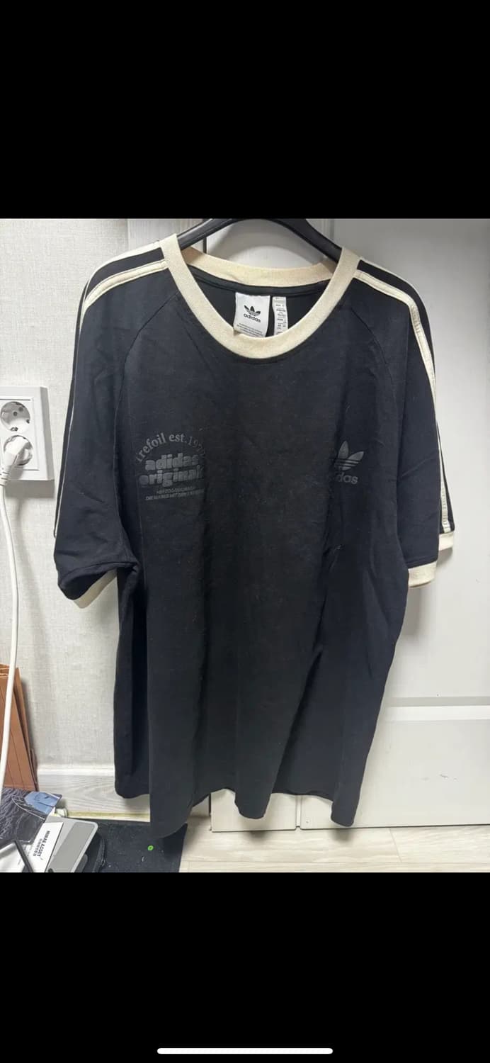 무료배송) 아디다스 티셔츠 2xl size 상품이미지1
