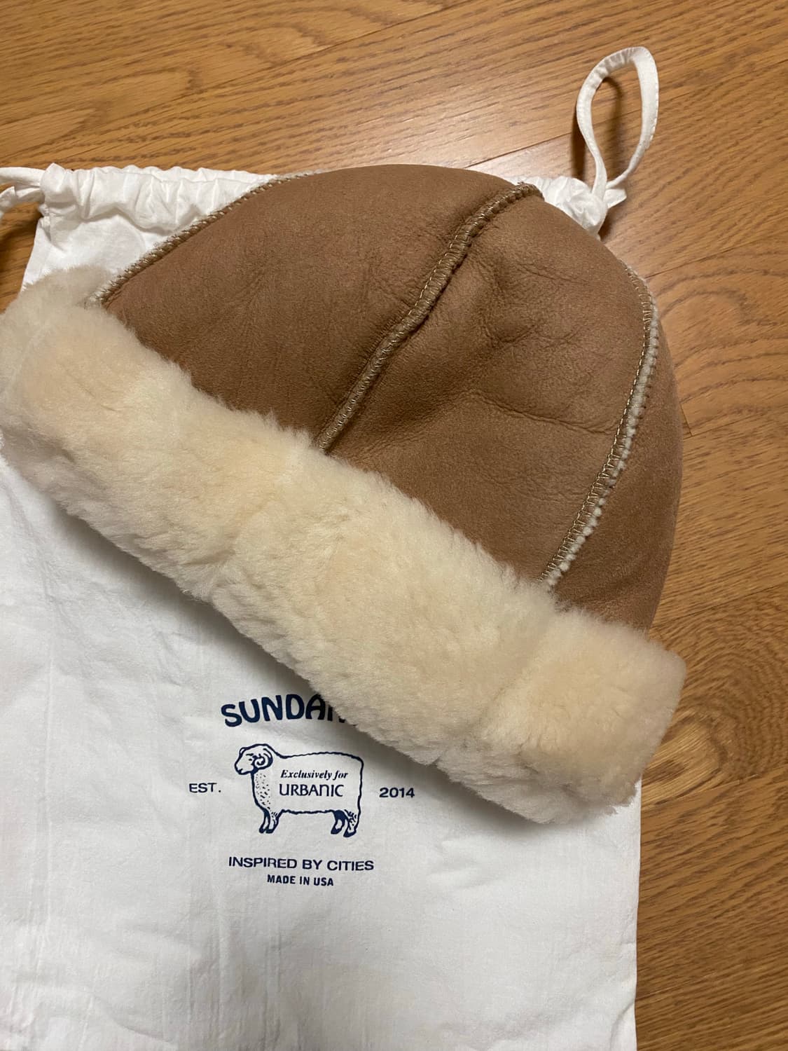 얼바닉30 shearling retro hat 시어링 레트로 모자 상품이미지1