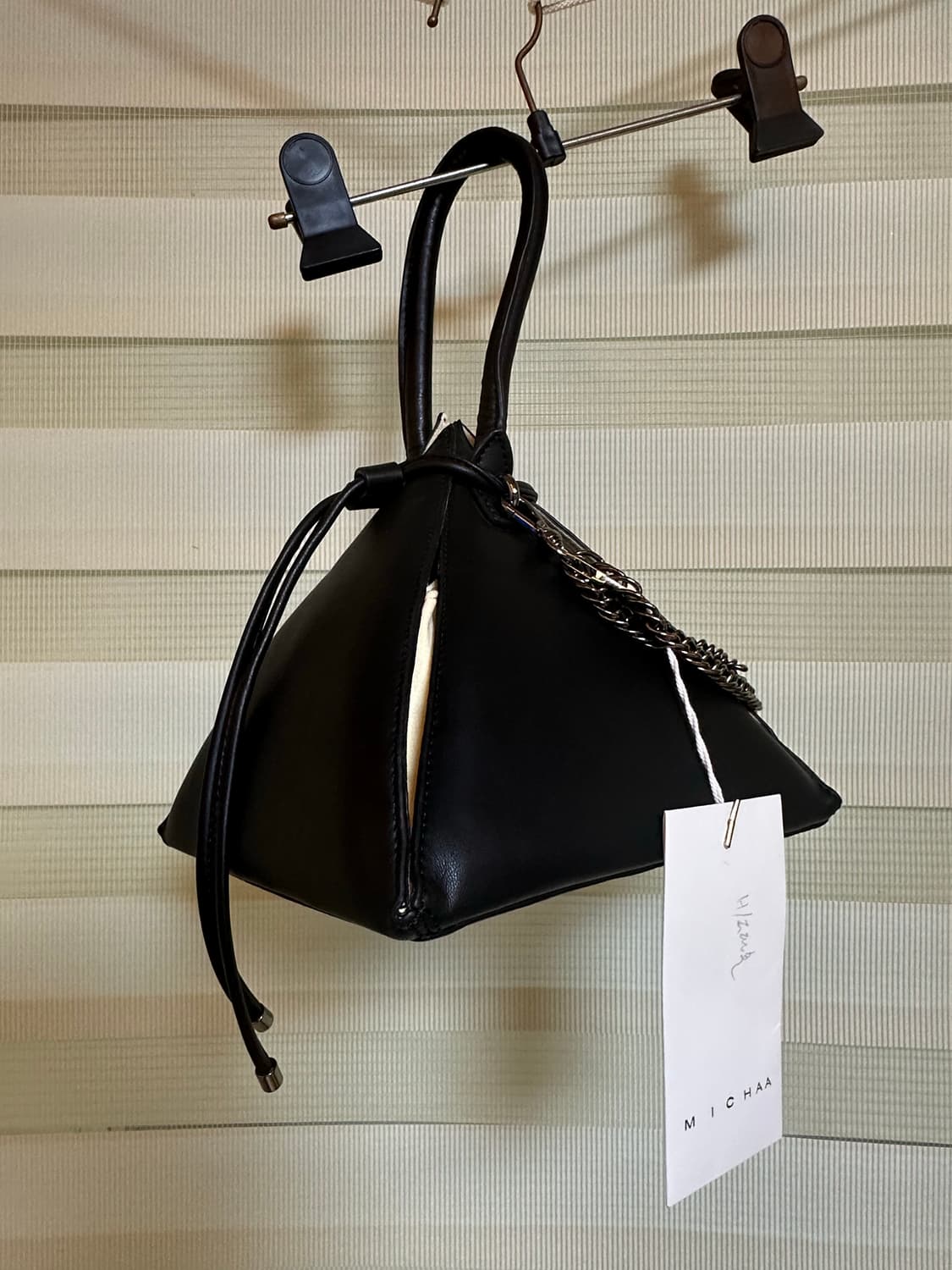 미샤 가죽 손가방 상품이미지1