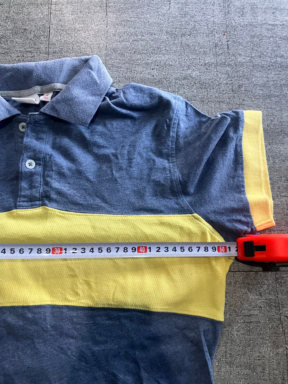 Uniqlo 유니클로 올드스쿨아메카지 혁오풍 반팔카라티셔츠 상품이미지2