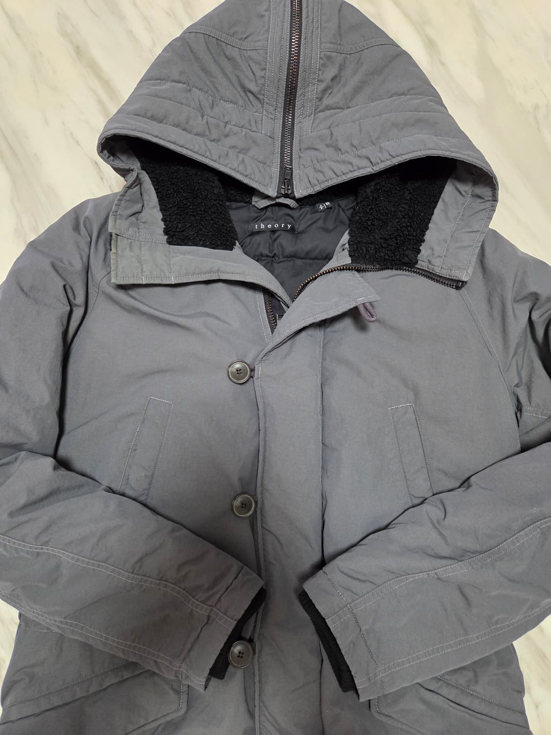 띠어리 구스 다운 패딩 상품이미지3