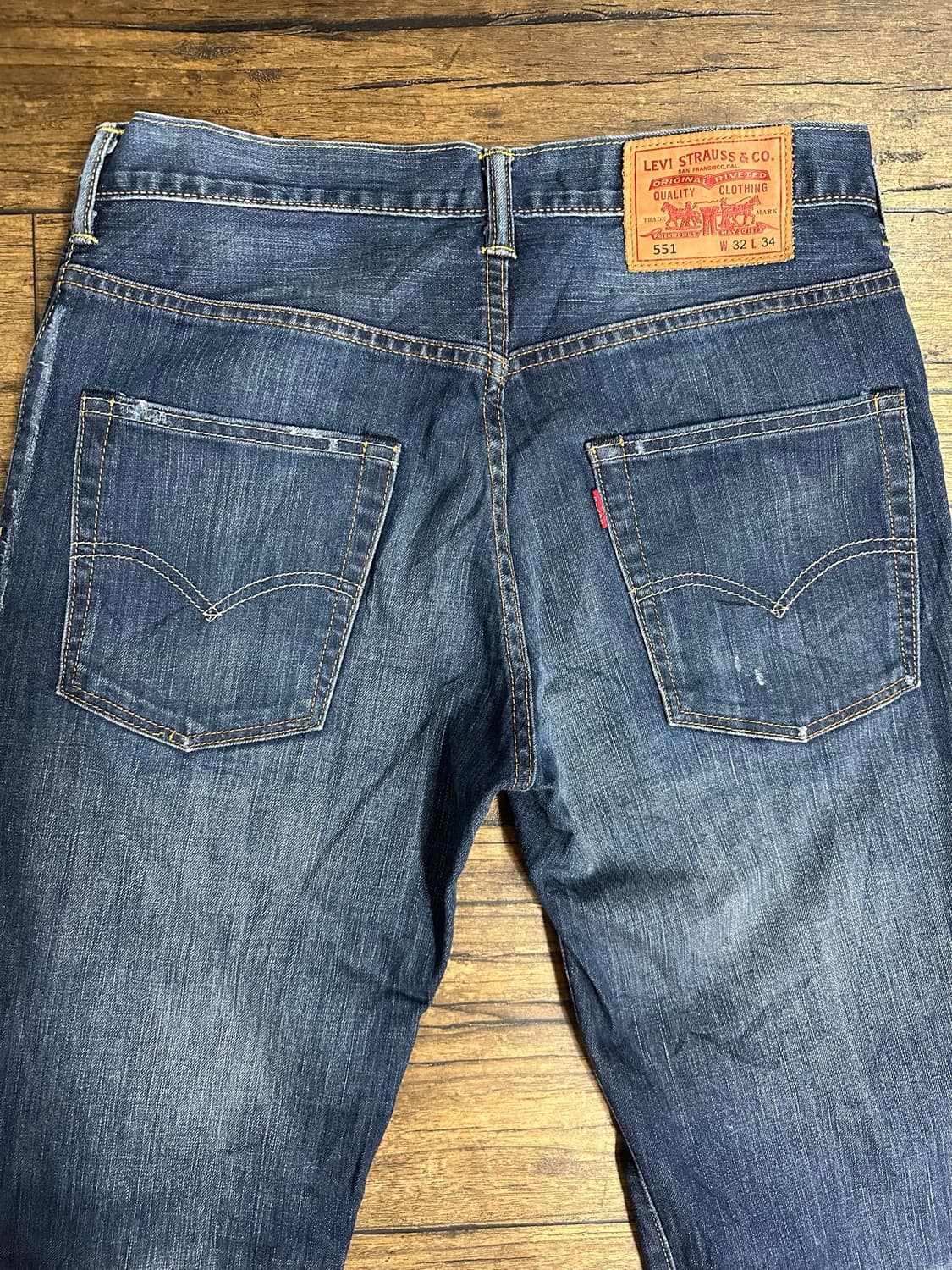 리바이스(LEVIS) 551 레드탭 워싱 데님팬츠 W32 상품이미지2