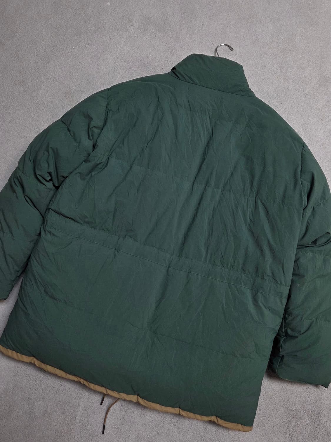 (105)
질스튜어트 세미오버핏 덕다운 양면 패딩 남
 상품이미지8