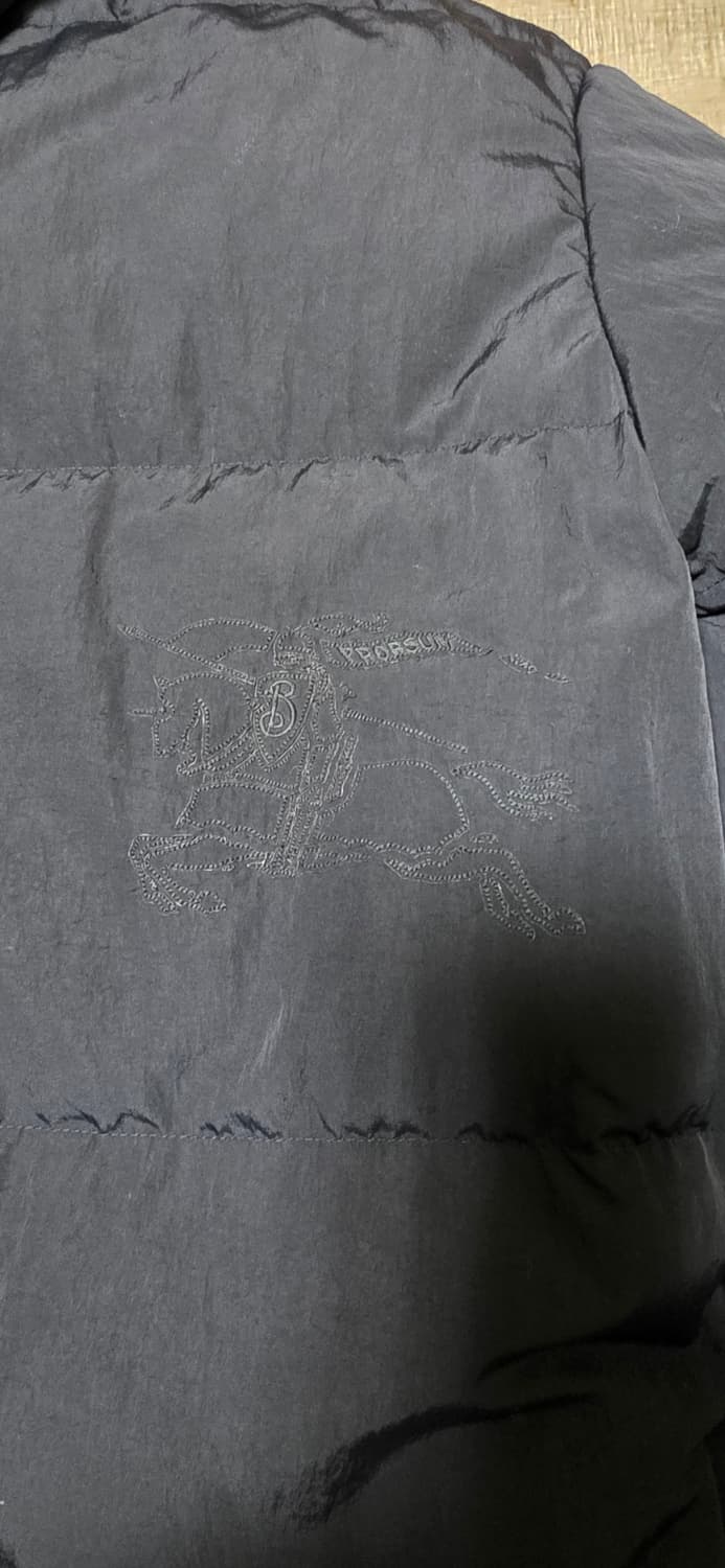 (새상품)버버리 리버서블 스너그 패딩 리버시블 2xl 정품 상품이미지8