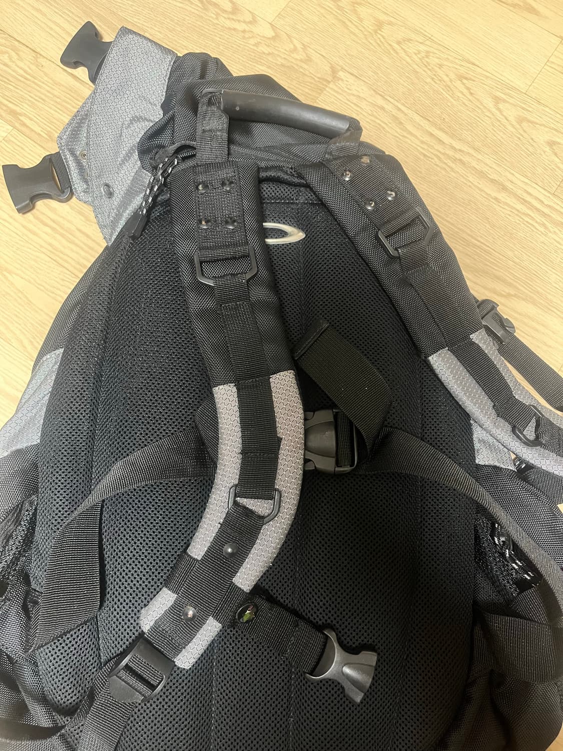 오클리 백팩 상품이미지6