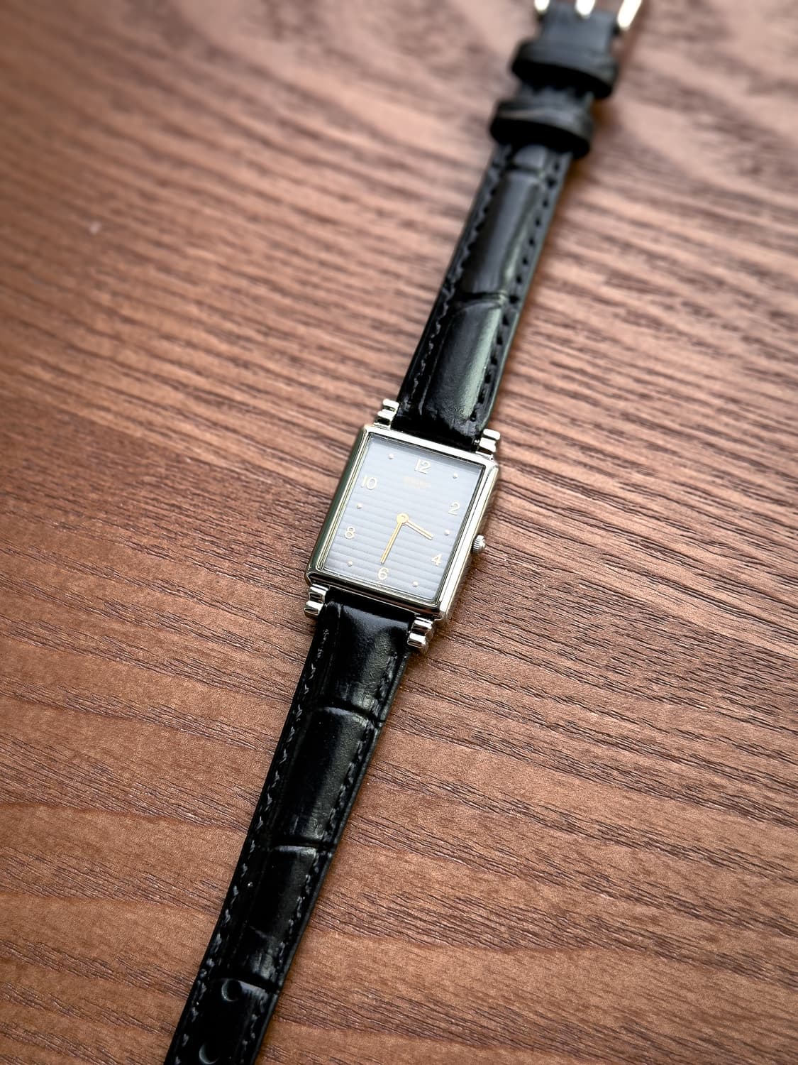 세이코 스퀘어 탱크 블랙 텍스처 다이얼 7320-5710 상품이미지5