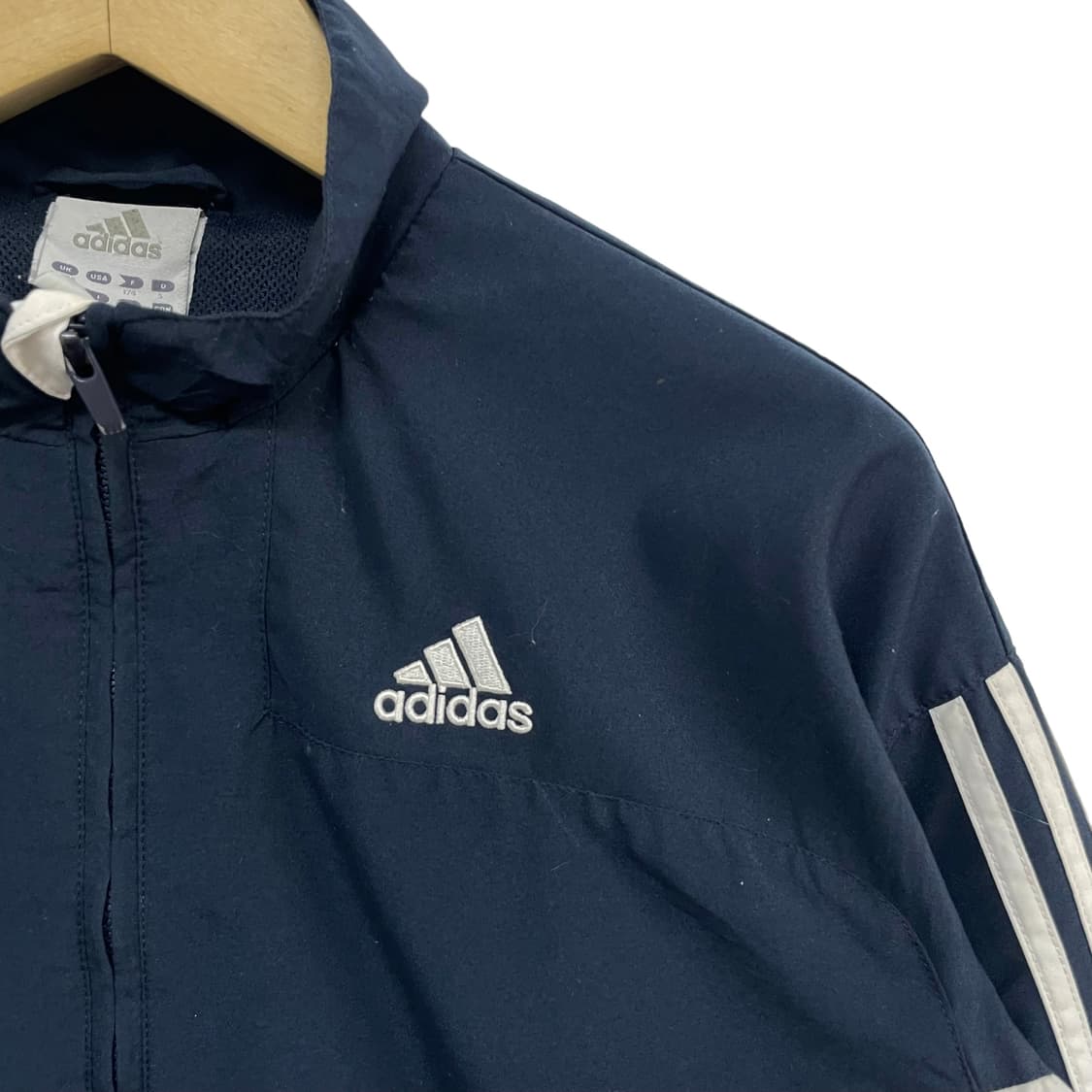 adidas windbreaker jacket 상품이미지3