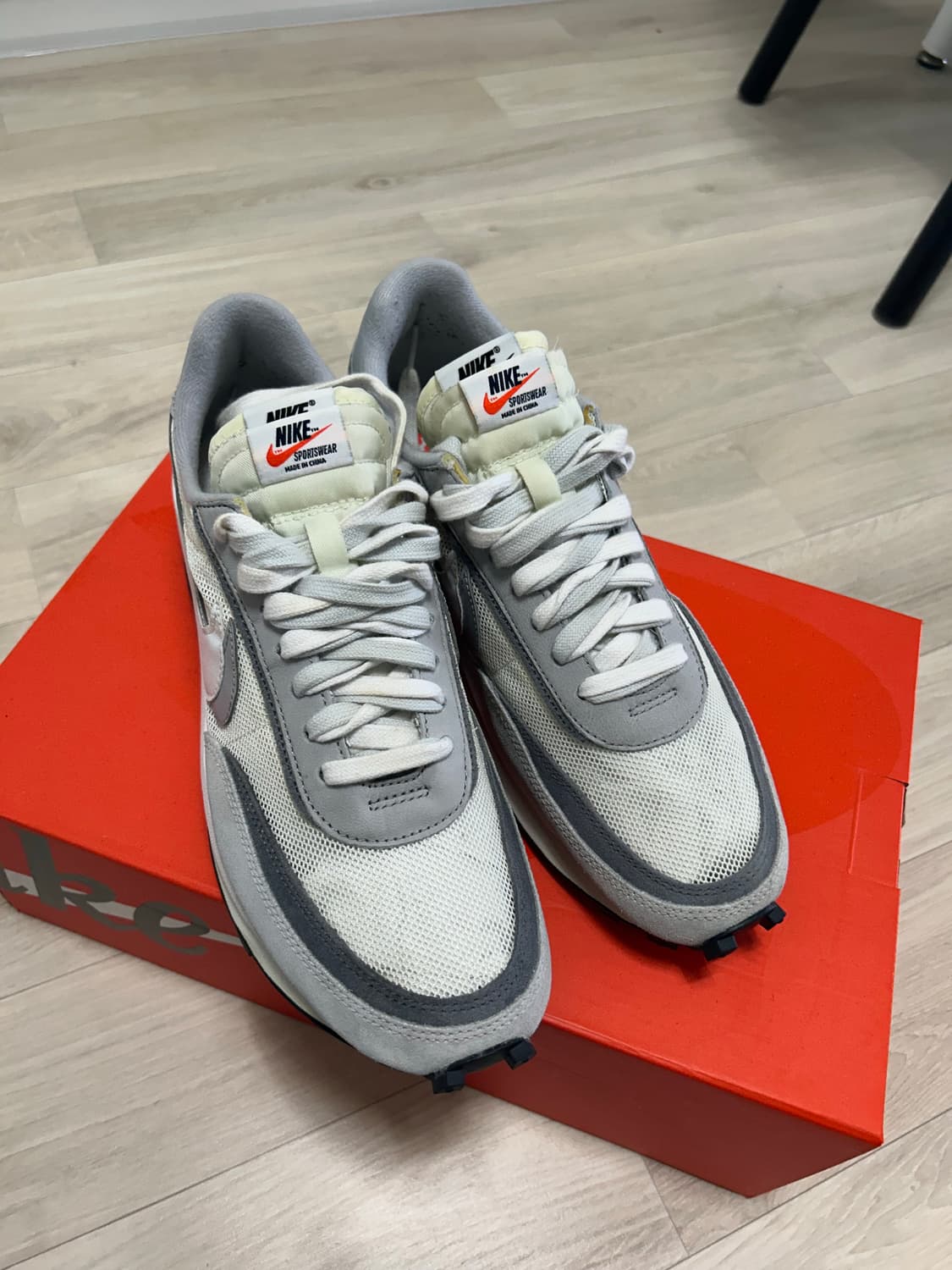 나이키 사카이 LD와플 서밋 화이트 상품이미지2