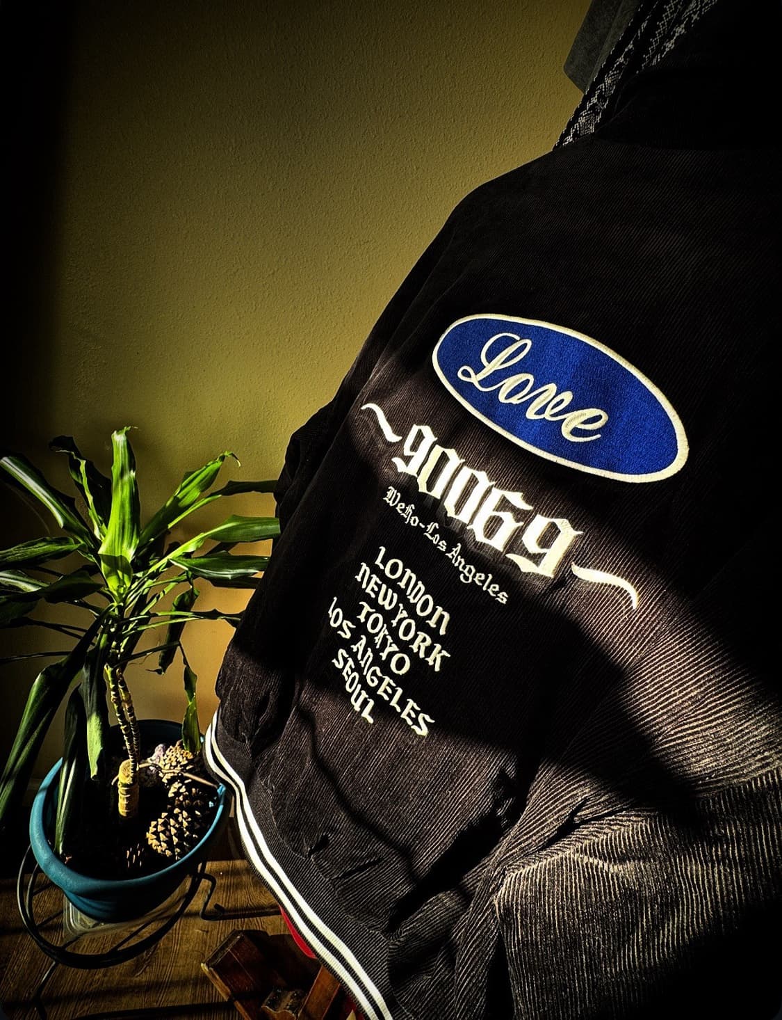 팔라스 러브 바시티 자켓 블랙 상품이미지8