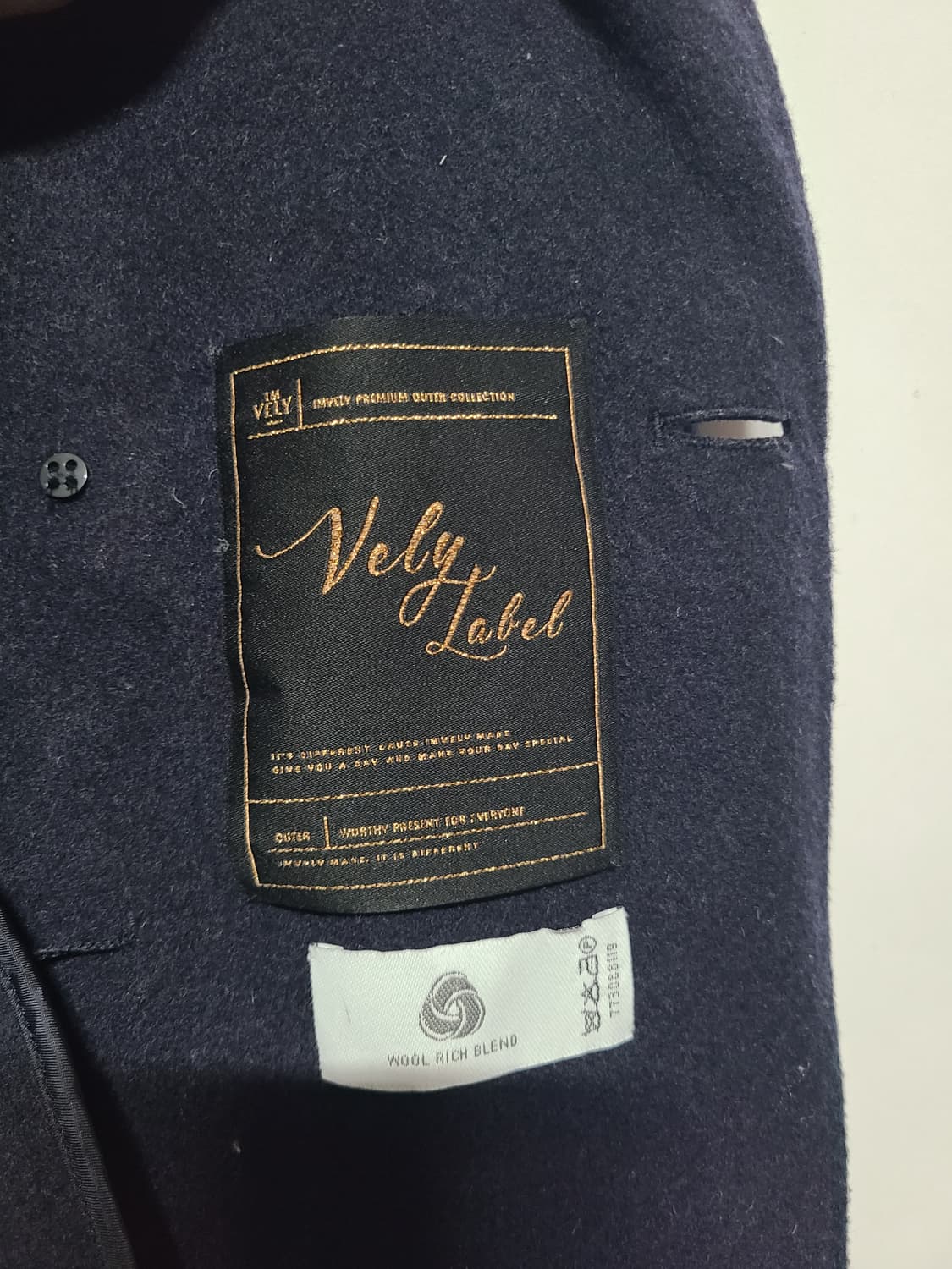 임블리 블리라벨 핸드메이드 롱코트 상품이미지10