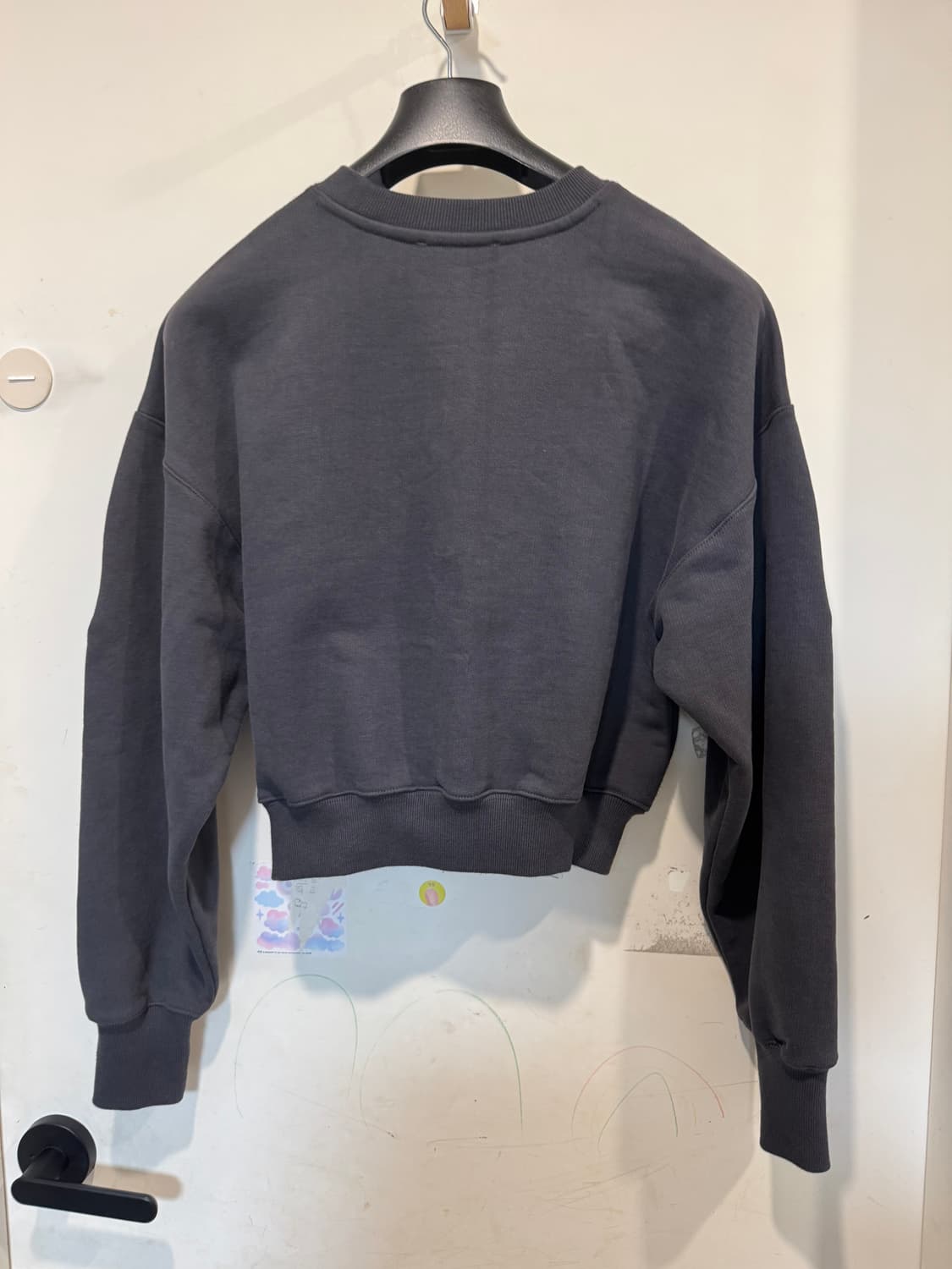 렉토 크롭 맨투맨 차콜 상품이미지3