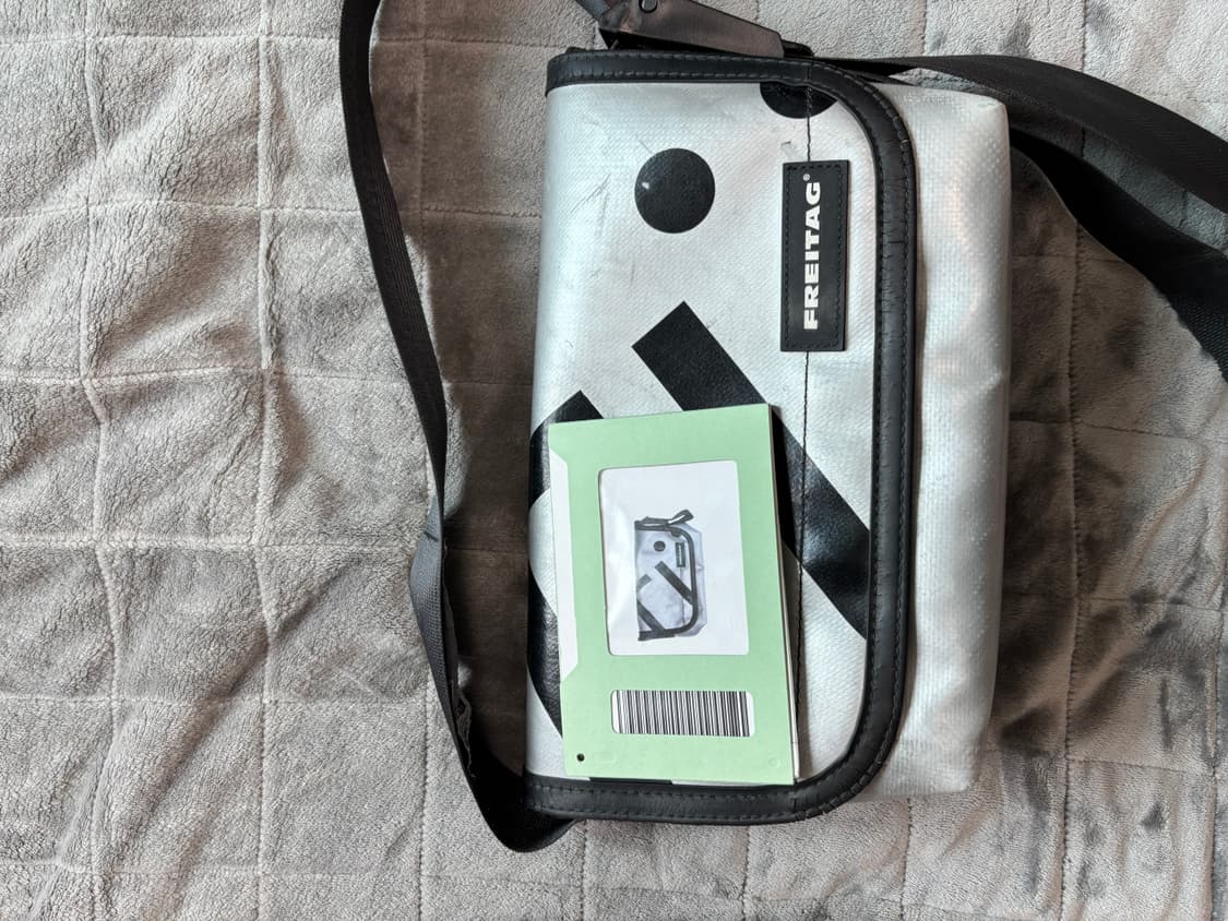 프라이탁 하와이파이브오 실버 블랙 상품이미지6