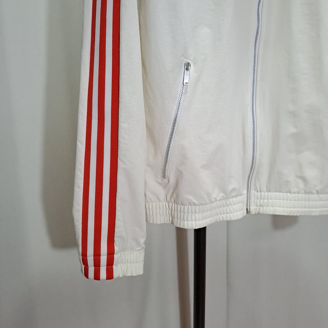 (택포) 아디다스 파이어버드 화이트레드 희귀매물 B463 상품이미지3