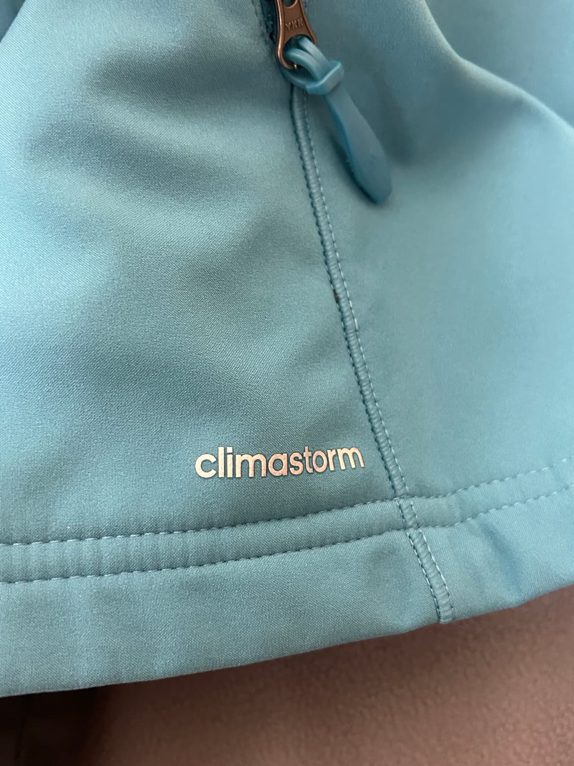 아디다스 우먼 스카이블루 기모 소프트쉘 바람막이 자켓 상품이미지5