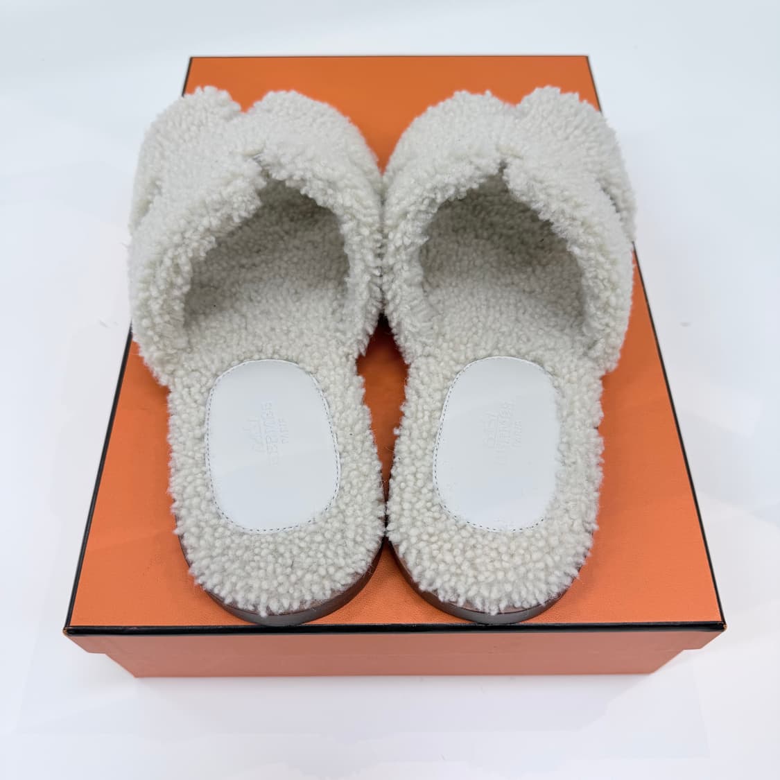 [미사용/265] 에르메스 이즈미르 시어링 퍼 샌들 슬리퍼 상품이미지7