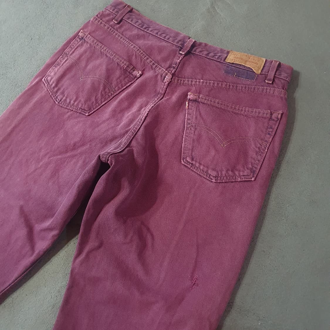 00s 리바이스 버건디 워싱 데님 팬츠 36 릴렉스핏 상품이미지7