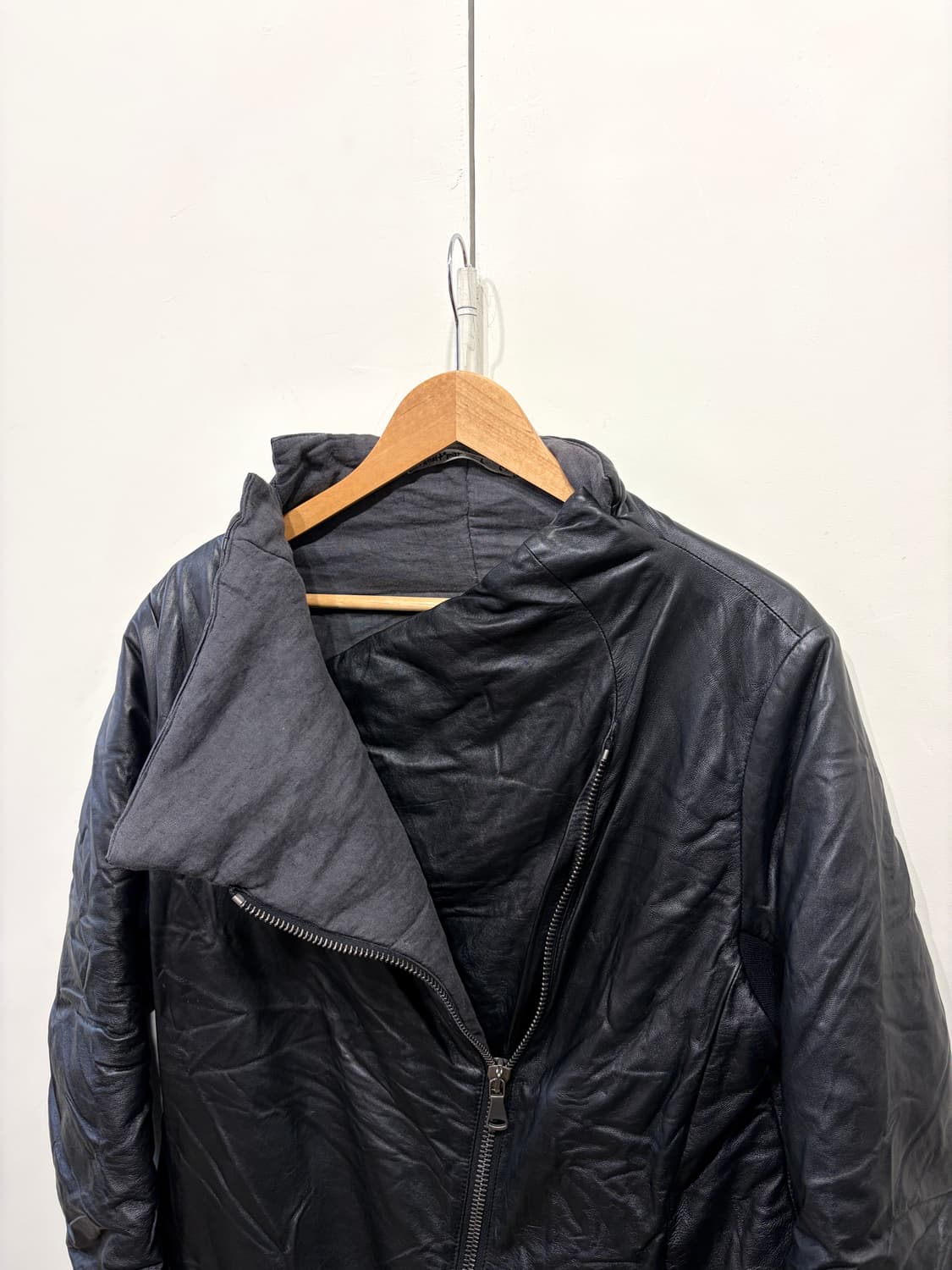 트랜짓 워시드 램스킨 레더 자켓 상품이미지2