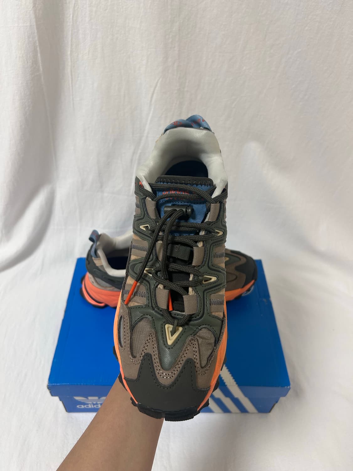 아디다스 오리지널 하이퍼터프 어드벤쳐 W 상품이미지5