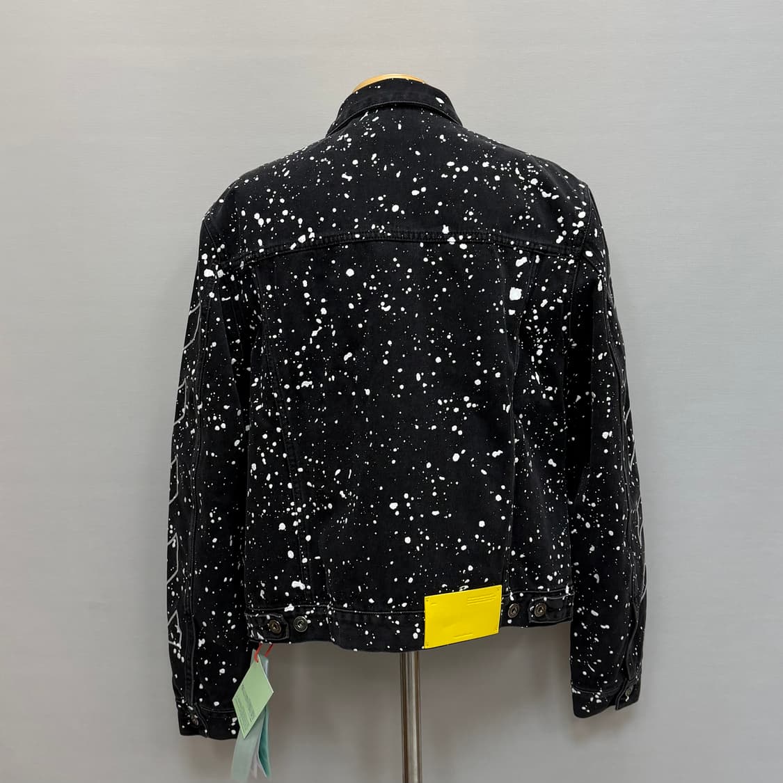 오프화이트 페인팅 이펙트 디아그 데님자켓 ( 100 ) 상품이미지2