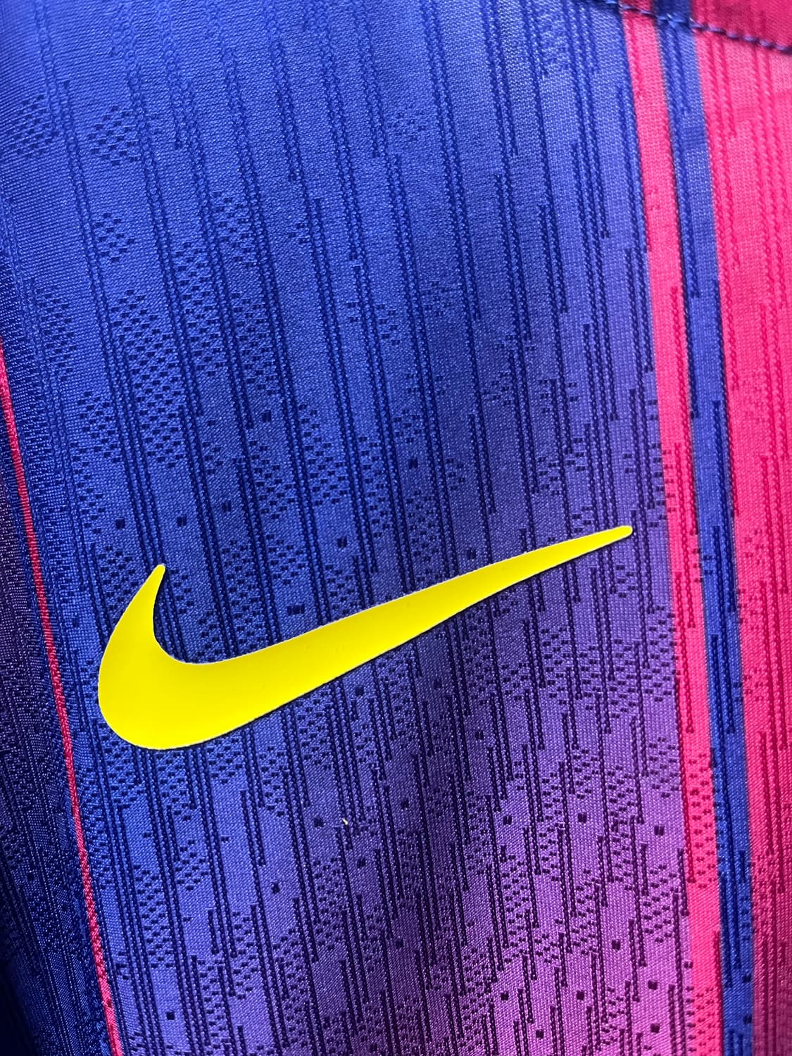 나이키 바르셀로나 25-26 에센틱 라민야말 유니폼 해외 M (무료배송) 상품이미지4