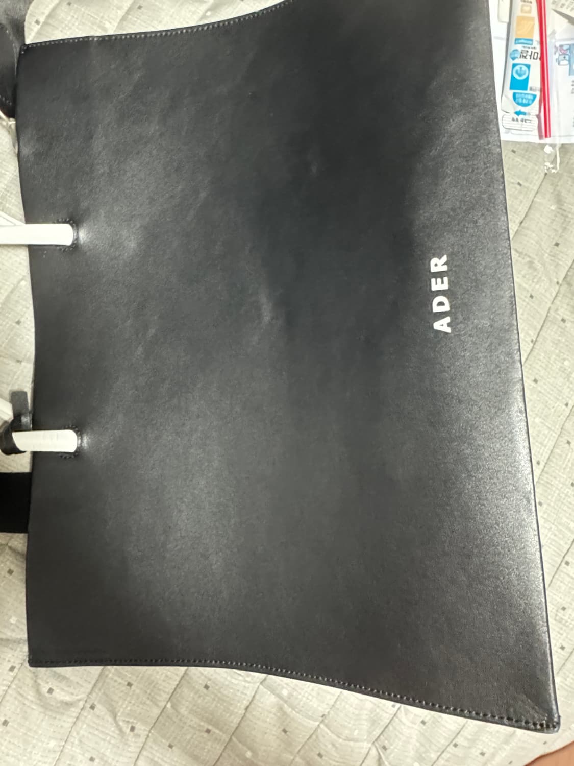 아더에러 와이드 쇼퍼백 상품이미지4