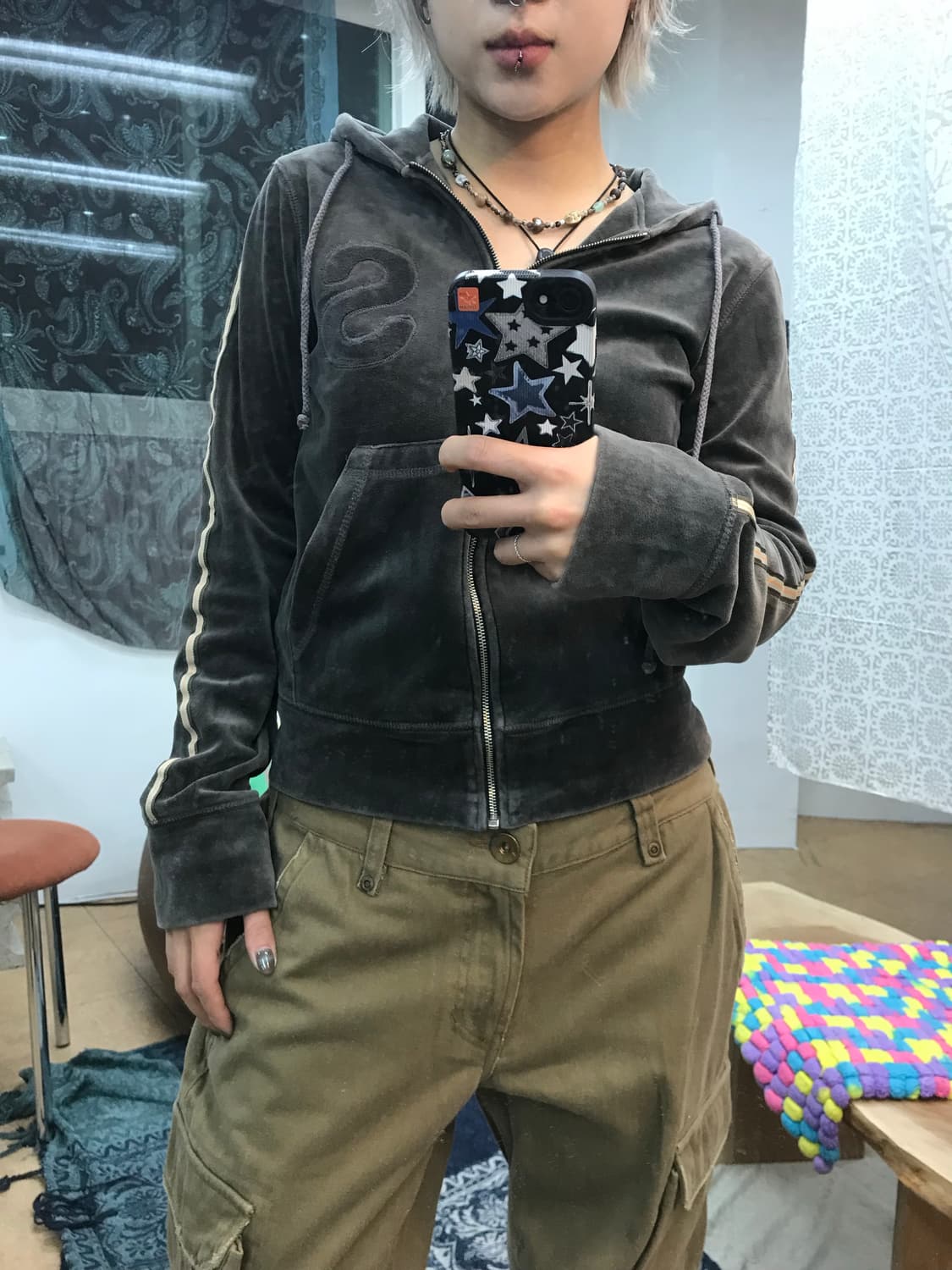 시슬리 여성 빈티지 벨벳 후드집업  상품이미지1