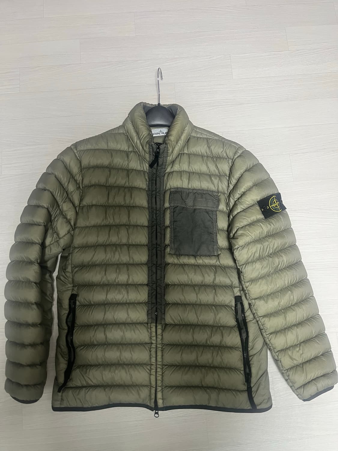 18FW 스톤아일랜드 마이크로얀 논후드 경량패딩 XL 상품이미지1