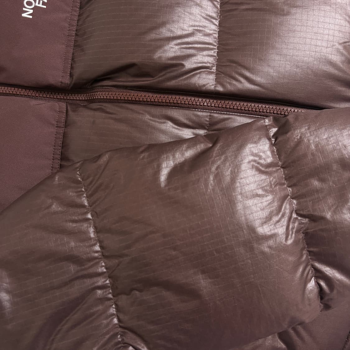 노스페이스 패딩 코코아브라운 S사이즈 상품이미지7