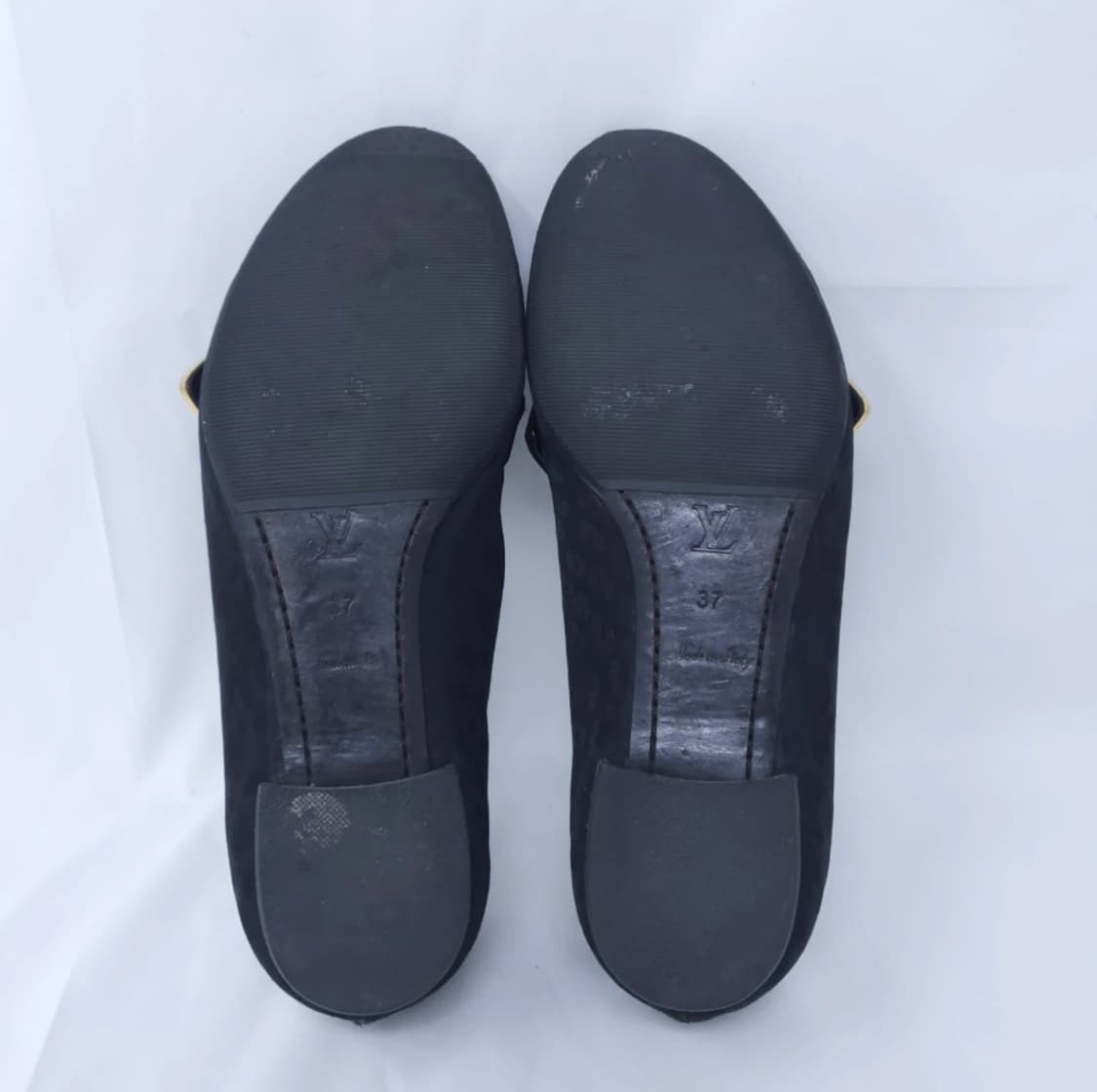 루이비통 애뮬릿 로퍼 스니커즈 37 상품이미지9