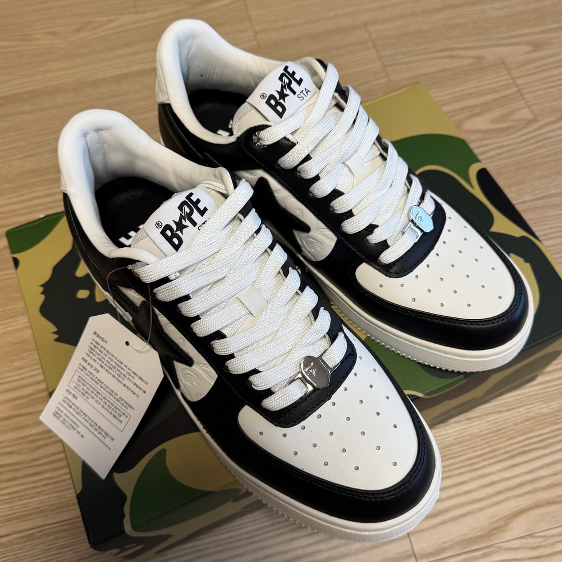 BAPE Bapesta 블랙/화이트 스니커즈 280사이즈 새상품 상품이미지2