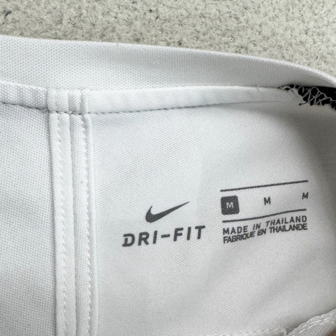 NIKE 드라이핏 반팔 티 M 상품이미지6