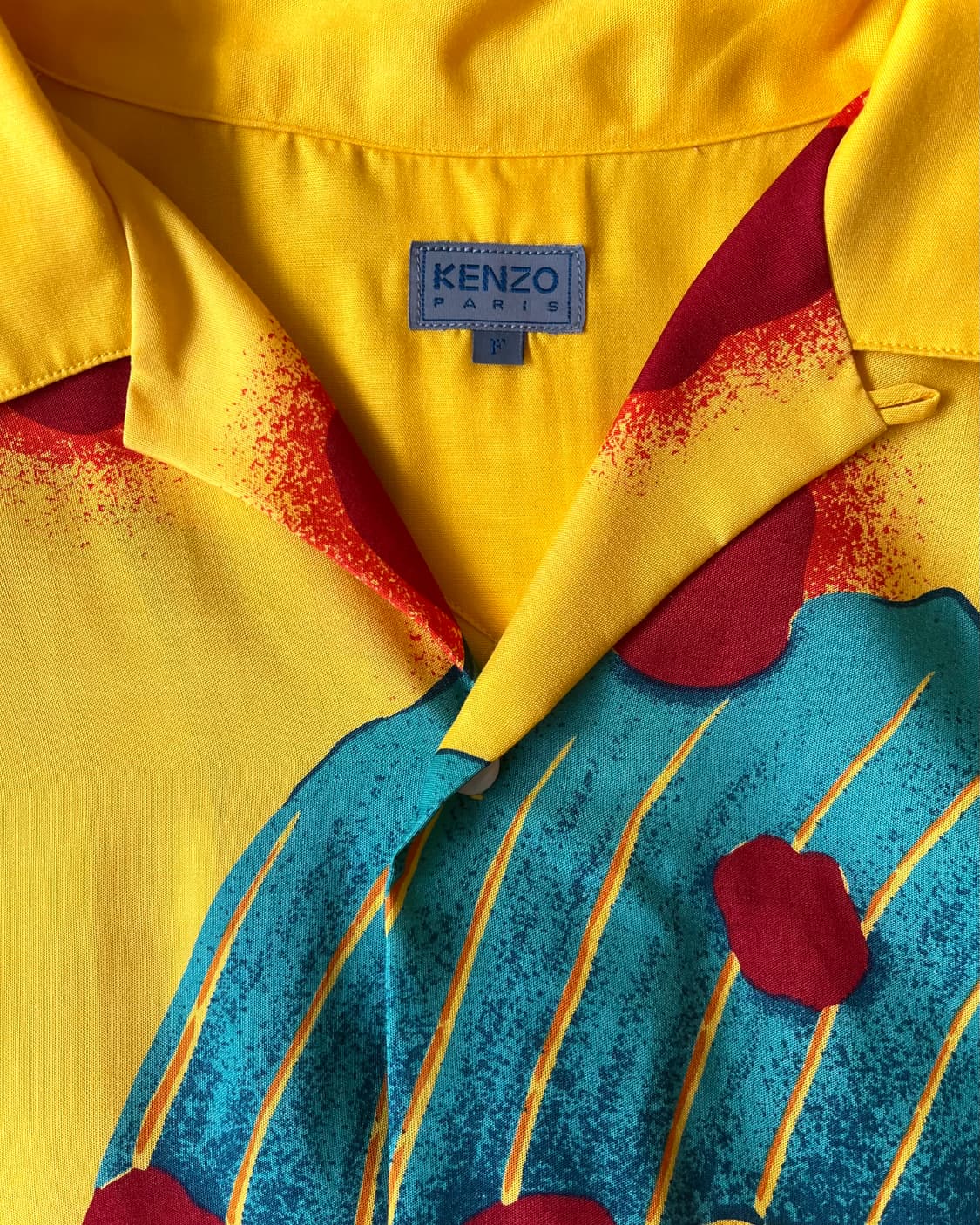 80-90s Old KENZO Tropical Art 1/2 Shirt 상품이미지5