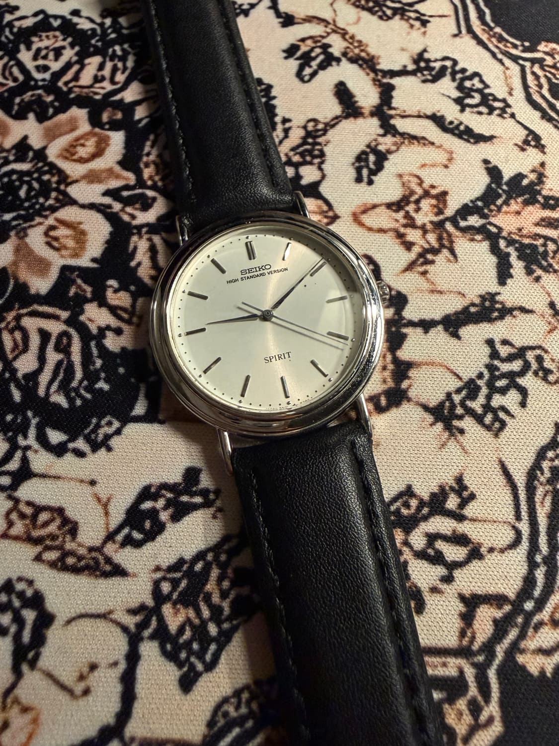 Seiko 빈티지 쿼츠 시계 상품이미지1