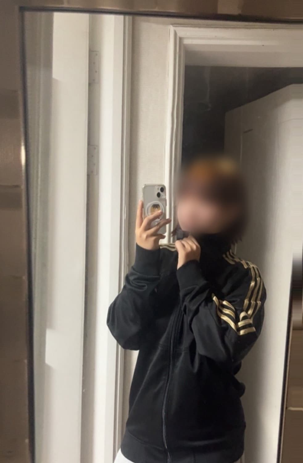 아디다스 검금 져지 XL 판매합니다 상품이미지5