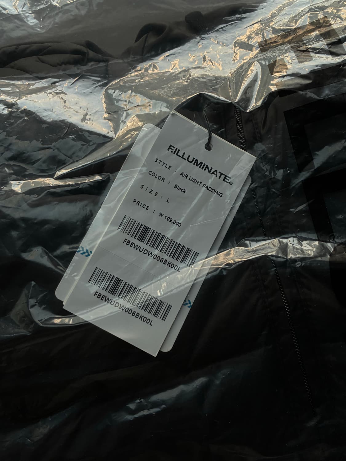 (새상품)(L) 필루미네이트 에어 라이트 패딩 경량 패딩 BLACK 상품이미지10
