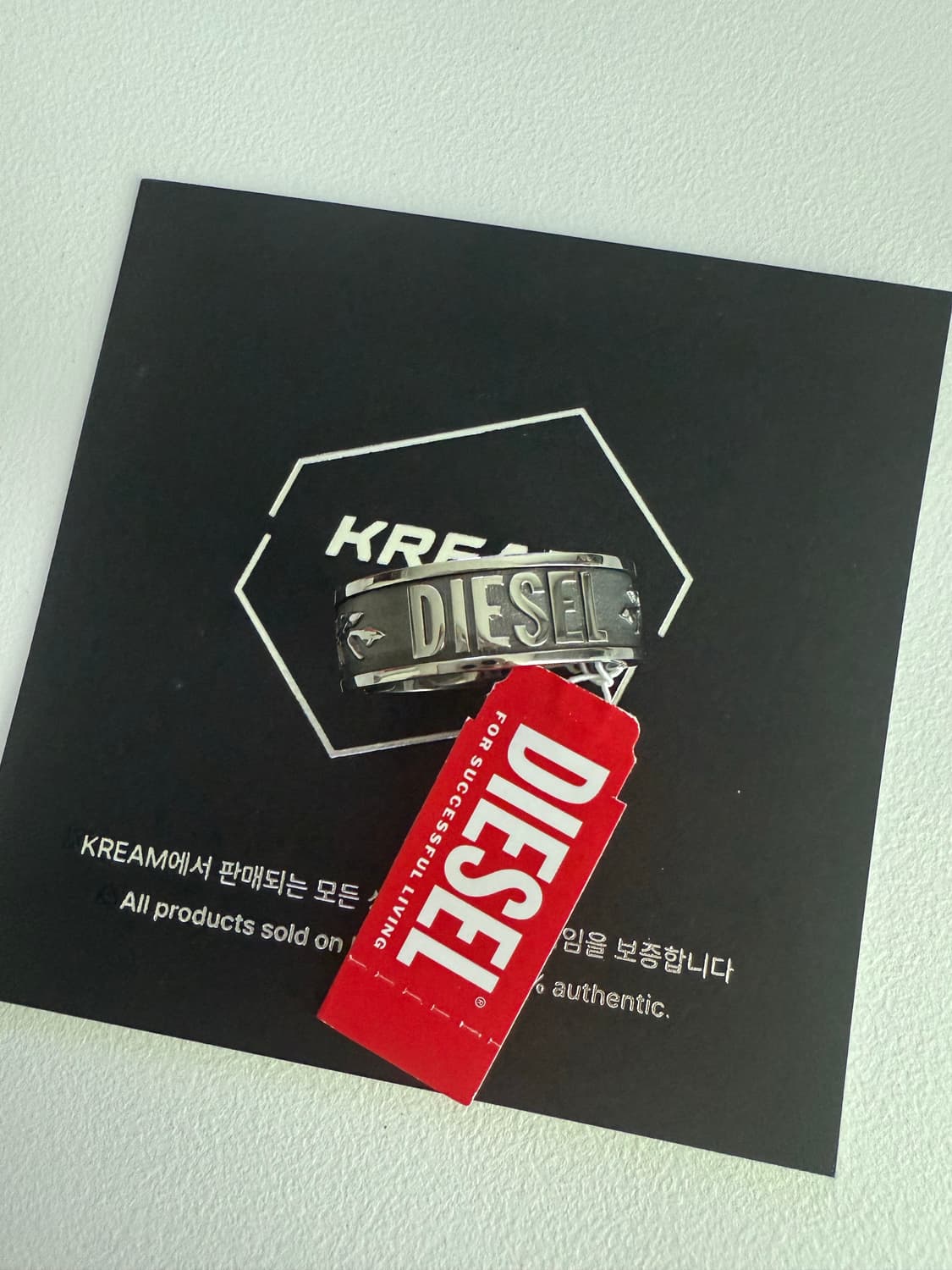 디젤 Dx1108 스테인리스 스틸 밴드 링 실버 11.5호 상품이미지2
