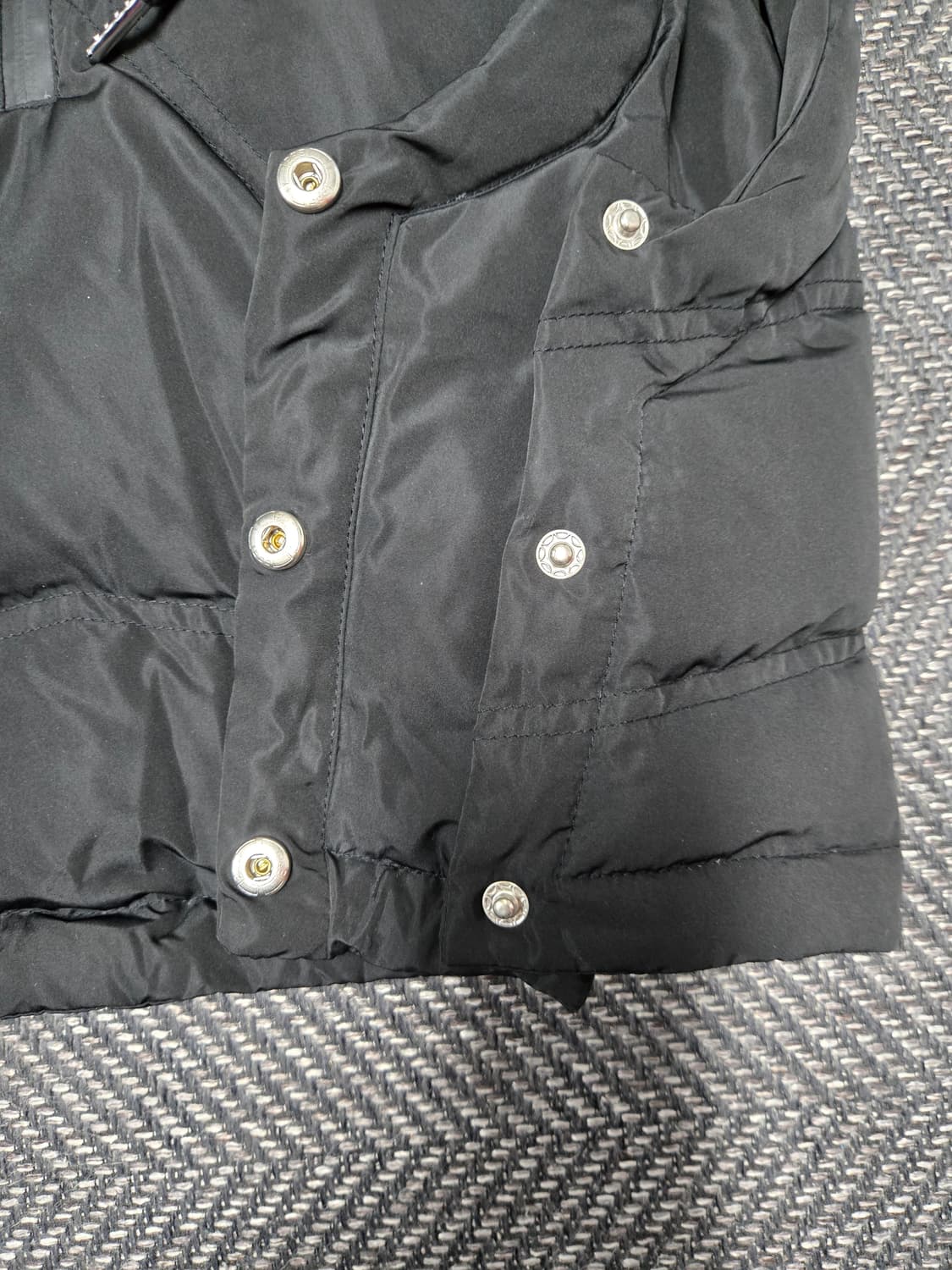 마이네임이즈 mynameis 블랙 반집업 다운패딩 조끼 상품이미지5