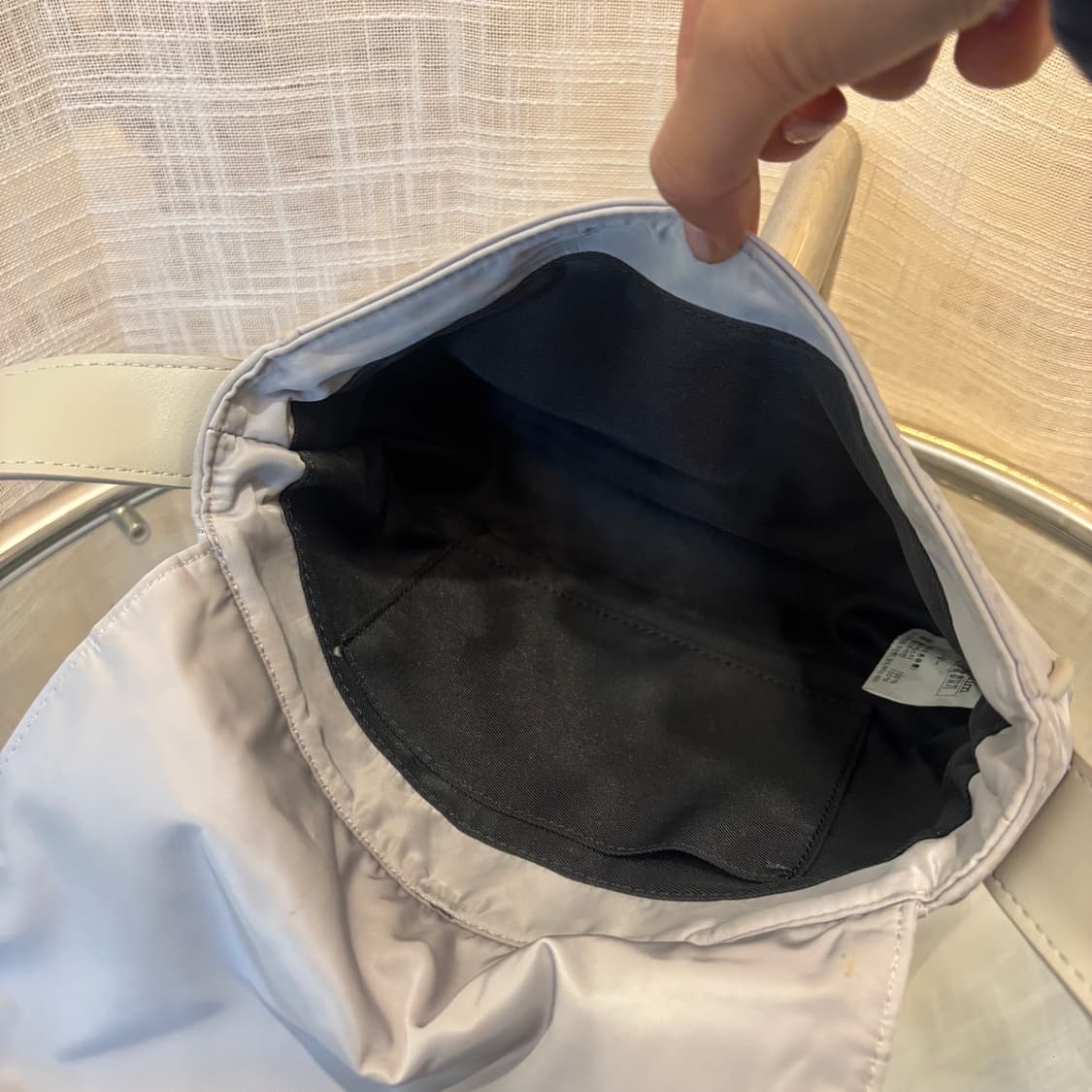 정품 마뗑킴 버클 크로스백     상품이미지10