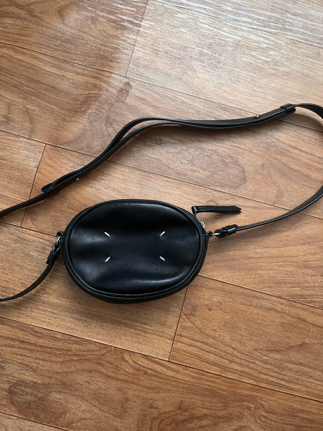 마르지엘라 타비 카메라백(크로스백) 상품이미지4