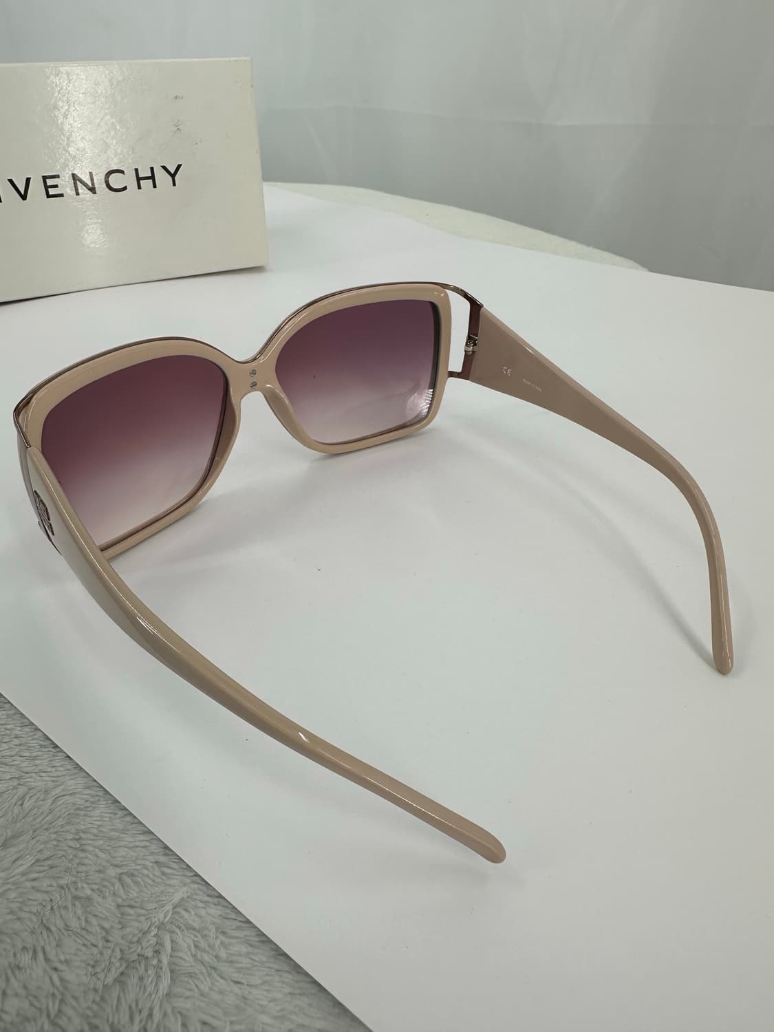 [새상품 무료배송] 정품 지방시 Made in Italy 선글라스 상품이미지5